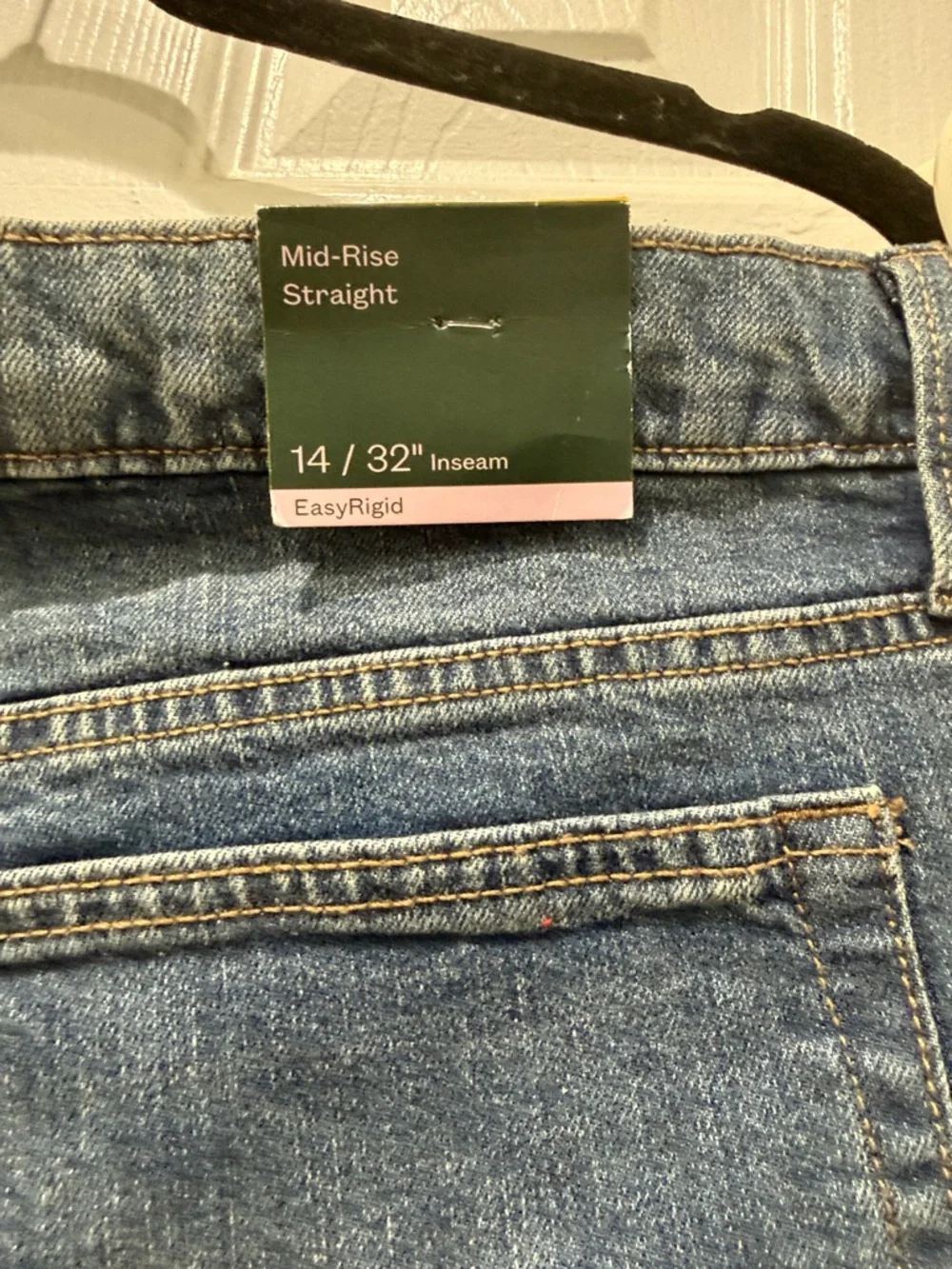 Women's Mid-Rise EasyRigid Jeans - Universal Thread - Picture 7 of 7